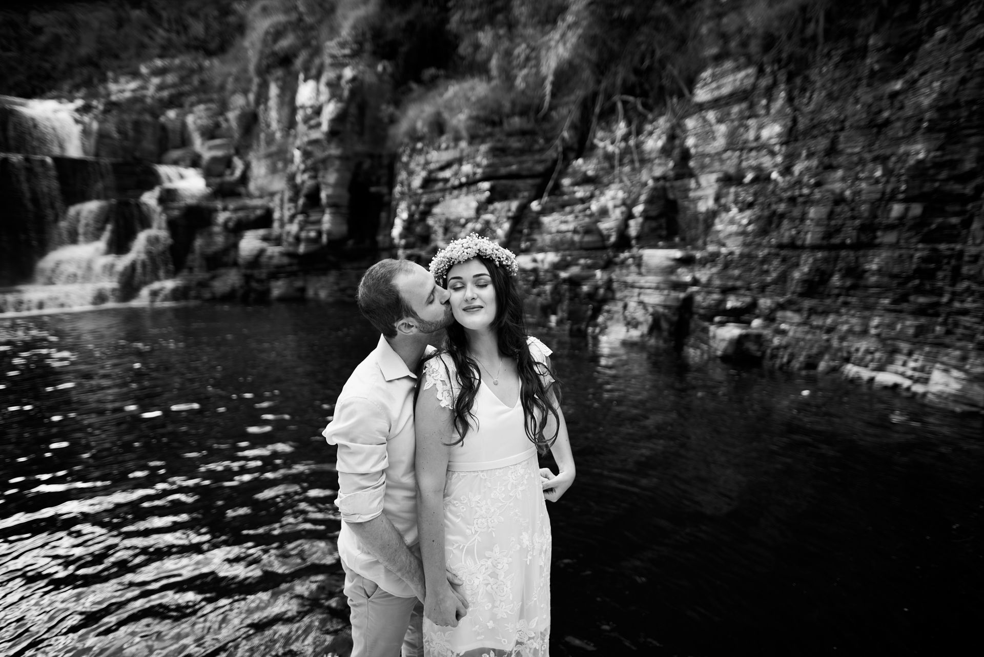 Foto Ensaio Pre Wedding Luciene e Hugo em Capitólio - MG Foto Ensaio Pre Wedding Luciene e Hugo em Capitólio - MG - Imagem 17
