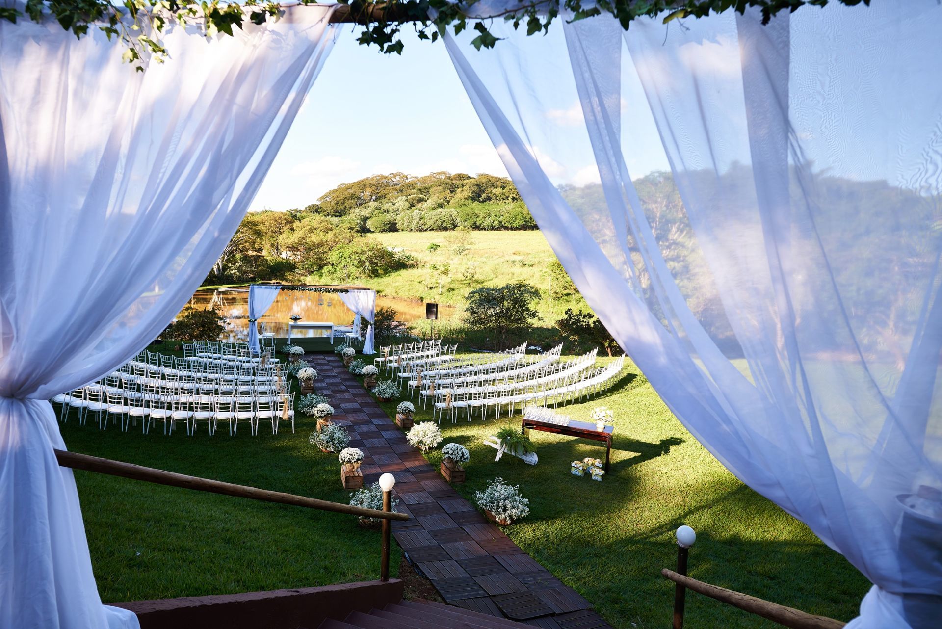Foto Casamento Raquel e Aruã no Espaço Uirapuru Foto Casamento Raquel e Aruã no Espaço Uirapuru - Imagem 0