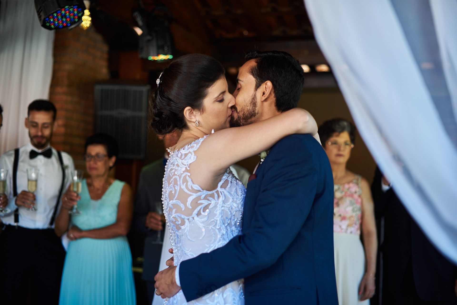 Foto Casamento Ana e Lucas no Santuário Sete Capelas Foto Casamento Ana e Lucas no Santuário Sete Capelas - Imagem 107