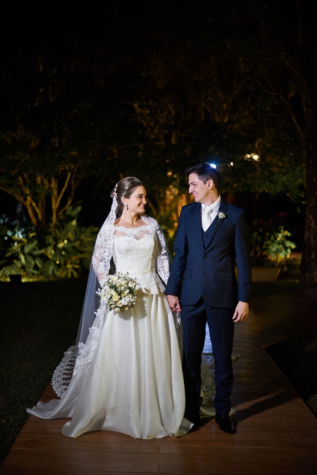 Foto Casamento Ana Tereza e Gustavo no Villa do Lago Foto Casamento Ana Tereza e Gustavo no Villa do Lago - Imagem 71